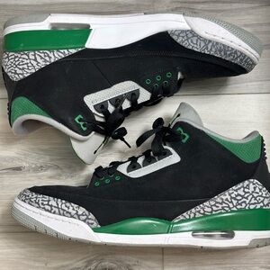 Air Jordan 3  pine green